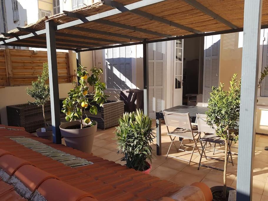 Superbe 2 Pieces Avec Grande Terrasse, Classe *** مارسيليا المظهر الخارجي الصورة